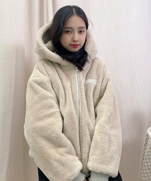 muahmuah(ムーアムーア)の「A'GEM/9 × .kom『muah muah/ムーアムーア』REVERSIBLE FLEECE HOOD JUMPER/リバーシブル フリース フード ジャンパー ジップアップ(ブルゾン・レディース・ベージュ/アイボリー/ブラック/カーキ・FREE)」の18枚目の写真