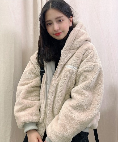 muahmuah(ムーアムーア)の「A'GEM/9 × .kom『muah muah/ムーアムーア』REVERSIBLE FLEECE HOOD JUMPER/リバーシブル フリース フード ジャンパー ジップアップ(ブルゾン・レディース・ベージュ/アイボリー/ブラック/カーキ・FREE)」の19枚目の写真