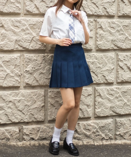 WEGO（ウィゴー）の「WEGO/無地プリーツミニスカート（スカート・レディース・ベージュ/グレー/ブラック/ネイビー・MEDIUM/SMALL/LARGE）」の16枚目の写真