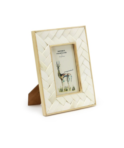 MONIQUE CHARTLAND by GOODY GRAMS（モニークチャートランドバイグッディグラムス）の「PHOTO FRAME-AFTAN　フォトフレーム アフタン（フォトフレーム・レディース・ホワイト・FREE）」の3枚目の写真