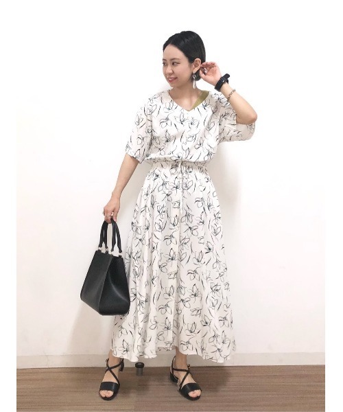 GLOBAL WORK（グローバルワーク）の「サラサラリラックス半袖ワンピース/935364（ワンピース・レディース・その他1/ベージュ/ライトグリーン/ライトブルー/ネイビー/ブラック/グリーン系その他3/その他2・MEDIUM/LARGE）」の11枚目の写真