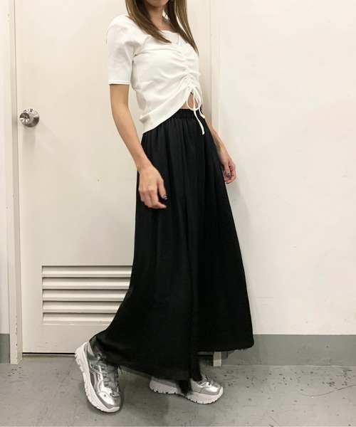 RASVOA(ラスボア)の「リバーシブルプリーツチュールスカート(スカート・レディース・ブラック/アイボリー・FREE)」の14枚目の写真