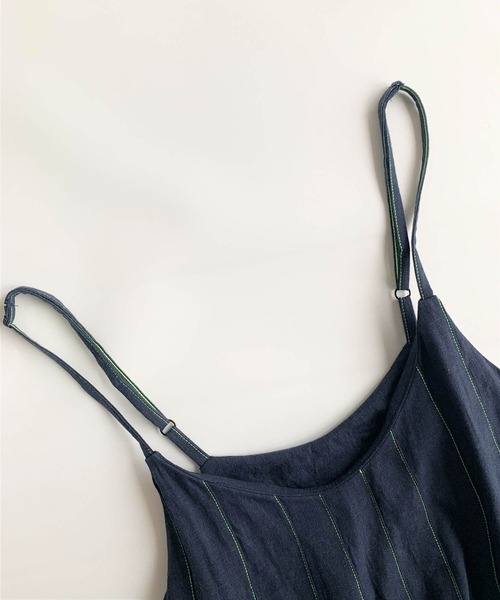 Q（キュー）の「ランダムタックキャミワンピース（ワンピース・レディース・ネイビー/ブラウン・MEDIUM）」の7枚目の写真