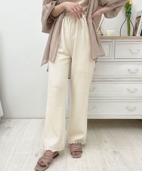 apres jour（アプレジュール）の「シャーリングクロスイージーパンツ【ZOZOTOWN限定アイテム】（その他パンツ・レディース・モカ/ブラック/アイボリー・SMALL/X-LARGE/MEDIUM）」の2枚目の写真