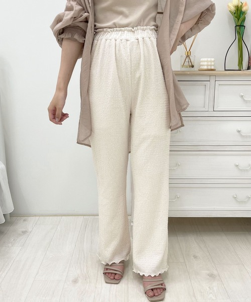 apres jour（アプレジュール）の「シャーリングクロスイージーパンツ【ZOZOTOWN限定アイテム】（その他パンツ・レディース・モカ/ブラック/アイボリー・SMALL/X-LARGE/MEDIUM）」の4枚目の写真