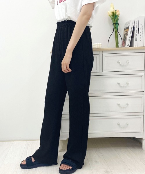 apres jour（アプレジュール）の「シャーリングクロスイージーパンツ【ZOZOTOWN限定アイテム】（その他パンツ・レディース・モカ/ブラック/アイボリー・SMALL/X-LARGE/MEDIUM）」の11枚目の写真