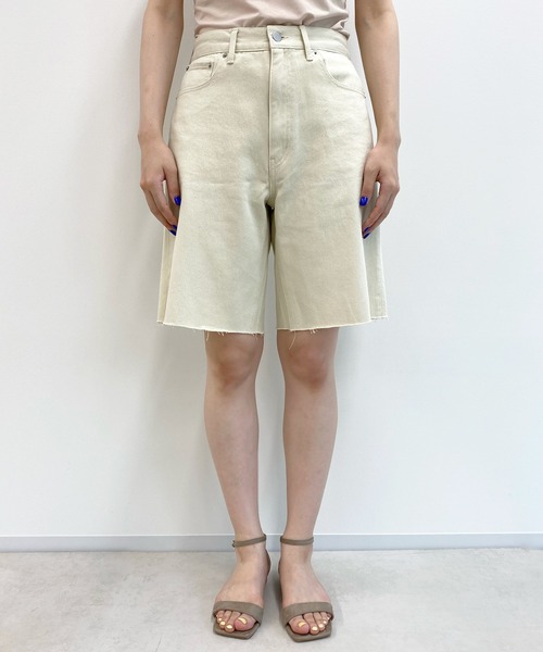 DouDou（ドゥドゥ）の「デニムショートパンツ（デニムパンツ・レディース・オフホワイト/ブルー・38/36）」の13枚目の写真