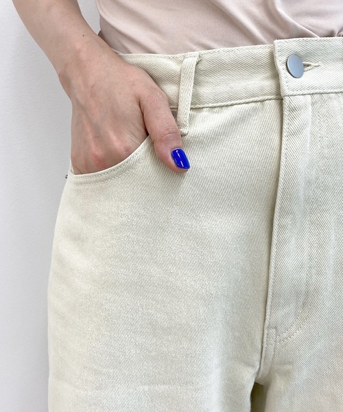 DouDou（ドゥドゥ）の「デニムショートパンツ（デニムパンツ・レディース・オフホワイト/ブルー・38/36）」の16枚目の写真