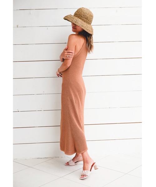 上品で爽やかな夏の新作【ALAIA】ギンガム ニットマキシドレス ALAÏA Women's Designer Dresses | ALAÏA AM