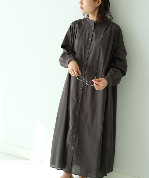B:MING by BEAMS(ビーミングバイビームス)の「B:MING by BEAMS / バンドカラー シャツワンピース(ワンピース・レディース・オフホワイト/ブラウン系その他4/ブラック系その他4・MEDIUM/SMALL)」の7枚目の写真