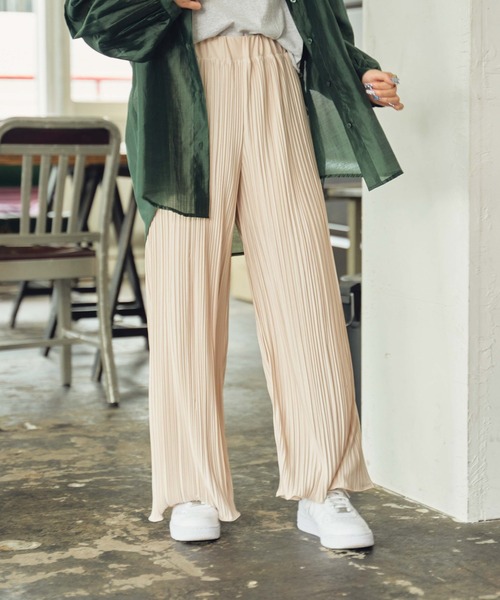 WEGO(ウィゴー)の「WEGO/プリーツイージーパンツ(スラックス・レディース・ブラック/レッド/グリーン/アイボリー・FREE)」の2枚目の写真