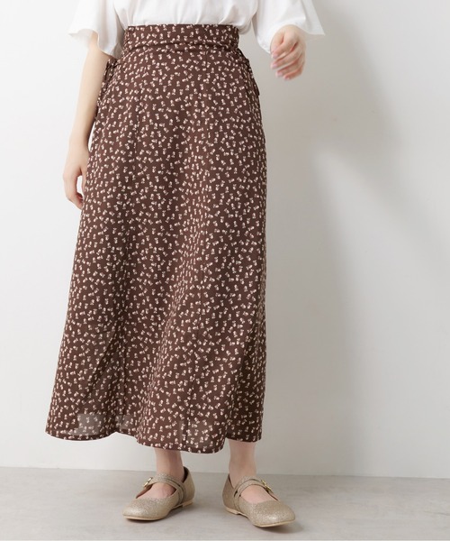 OLIVE des OLIVE（オリーブデオリーブ）の「サイドレースアップハギスカート（スカート・レディース・ブラック/ブラウン/オフホワイト/サックスブルー・FREE）」の4枚目の写真