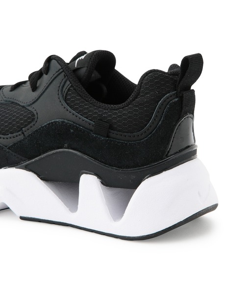 NIKE（ナイキ）の「【NIKE】ナイキ RYZ 365 2 ウィメンズシューズ（スニーカー・レディース・ホワイト/ブラック・24/22.5cm/23.5cm/24.5cm/25.5cm/23/25）」の12枚目の写真