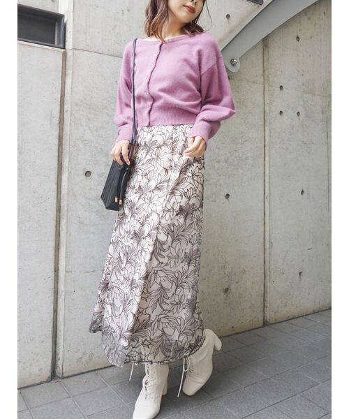 MERCURYDUO(マーキュリーデュオ)の「fluffyオフショル2WAYニット(ニット/セーター・レディース・ダークグリーン/ベージュ/アイボリー/ラベンダー・FREE)」の9枚目の写真