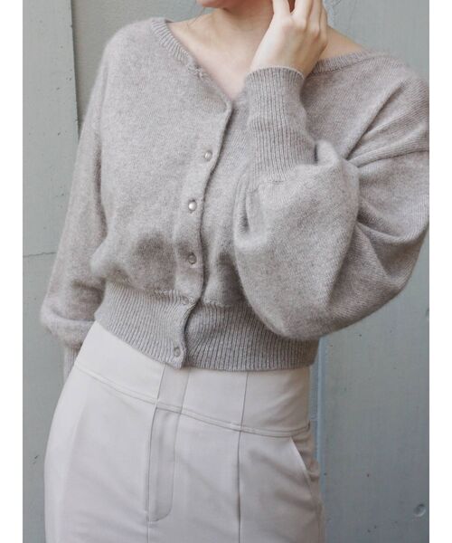 MERCURYDUO(マーキュリーデュオ)の「fluffyオフショル2WAYニット(ニット/セーター・レディース・ダークグリーン/ベージュ/アイボリー/ラベンダー・FREE)」の16枚目の写真