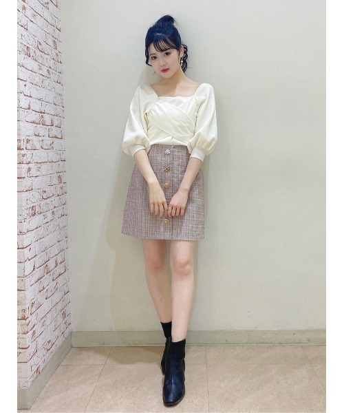 MIIA（ミーア）の「カシュクールリボンニット（ニット/セーター・レディース・ブラック/オフホワイト/ピンク・FREE）」の2枚目の写真