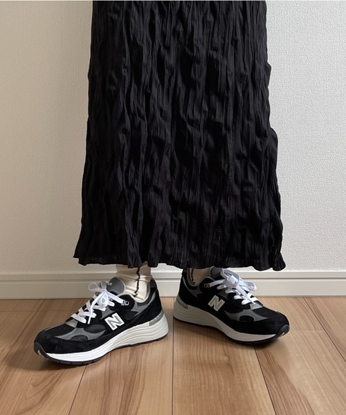 wee9s(ウィークス)の「wave onepiece / シワ加工で形状記憶!アイロン不要なスリット入りクリンクルワンピース(ワンピース・レディース・ブラック/ベージュ/アイボリー・FREE)」の11枚目の写真