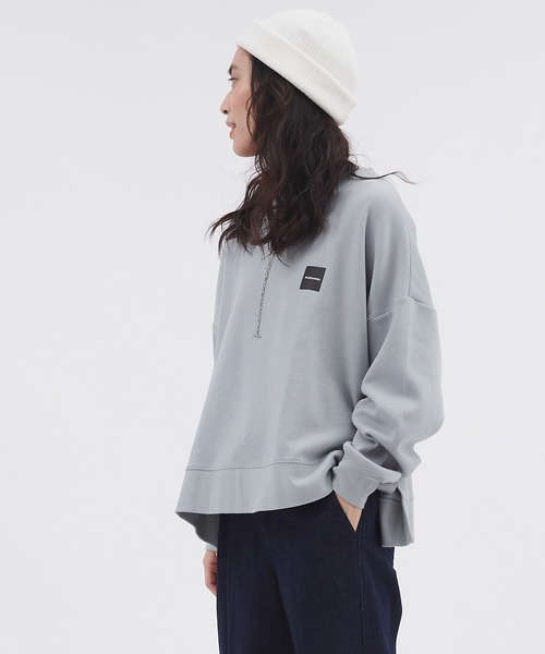 CONVERSE(コンバース)の「CONVERSE/コンバース ダンボールオーバーサイズスウェット(スウェット・レディース・グレー/グリーン/スミクロ/オフホワイト・M)」の15枚目の写真