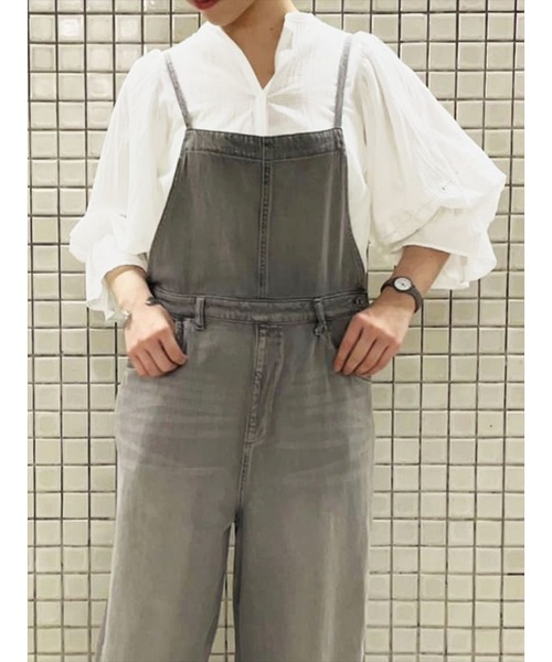 Samansa Mos2 blue(サマンサモスモスブルー)の「キャンディースリーブブラウス(シャツ/ブラウス・レディース・ブラック/オフホワイト/モカ・フリ-)」の2枚目の写真