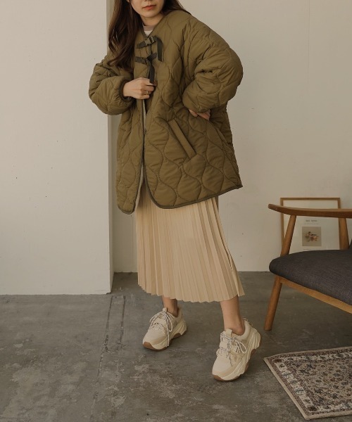 moi tytto(モイテュット)の「ポイントキルティングコート(ミリタリージャケット・レディース・ブラウン/カーキ・FREE)」の10枚目の写真