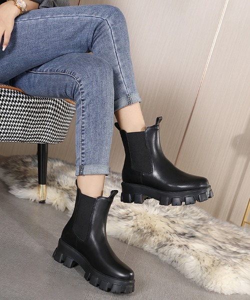 Futier land（フューティアランド）の「サイドゴア厚底ブーツ（ブーツ・レディース・アイボリー/ブラック・36/37/38/39/40）」の11枚目の写真