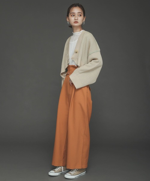 SENSE OF PLACE by URBAN RESEARCH（センスオブプレイスバイアーバンリサーチ）の「ワイドスリーブショートカーディガン（ニット/セーター・レディース・ブラウン/ベージュ/ブラック・ONE）」の8枚目の写真