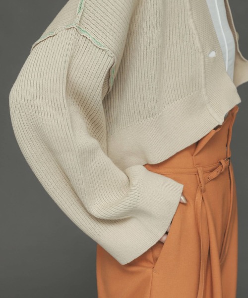 SENSE OF PLACE by URBAN RESEARCH（センスオブプレイスバイアーバンリサーチ）の「ワイドスリーブショートカーディガン（ニット/セーター・レディース・ブラウン/ベージュ/ブラック・ONE）」の15枚目の写真