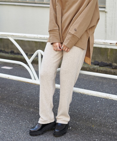 PUAL CE CIN（ピュアルセシン）の「ワイドRIBニットパンツ（その他パンツ・レディース・ブラック/ベージュ/ミント/オートミール・FREE）」の2枚目の写真