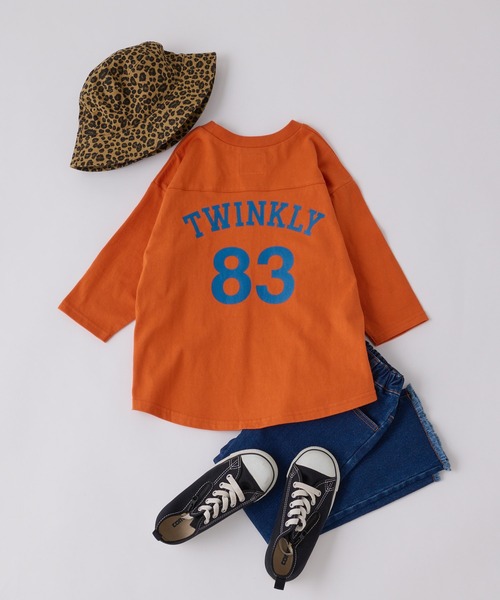 CIAOPANIC TYPY（チャオパニックティピー）の「【KIDS】ナンバリングロングTee（Tシャツ/カットソー・キッズ・オレンジ/カーキ/ブラウン・SMALL/XX-LARGE/LARGE/MEDIUM/X-LARGE）」の3枚目の写真