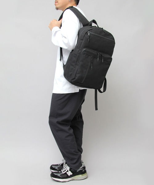REGiSTA(レジスタ)の「撥水加工 ポリエステル スクエア バックパック / 大容量 リュック(バックパック/リュック・メンズ・ブラック・FREE)」の18枚目の写真