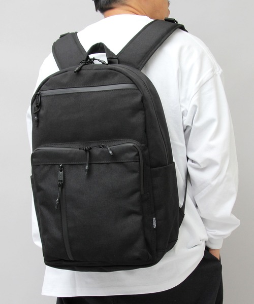 REGiSTA(レジスタ)の「撥水加工 ポリエステル スクエア バックパック / 大容量 リュック(バックパック/リュック・メンズ・ブラック・FREE)」の7枚目の写真
