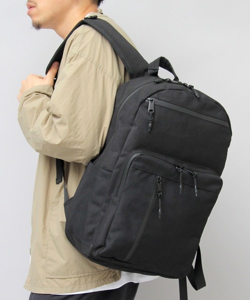 REGiSTA(レジスタ)の「撥水加工 ポリエステル スクエア バックパック / 大容量 リュック(バックパック/リュック・メンズ・ブラック・FREE)」の8枚目の写真