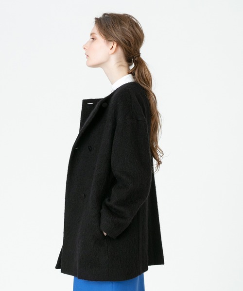 allureville（アルアバイル）の「モヘヤループシャギーノーカラー