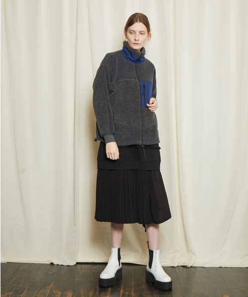 gomme（ゴム）の「フリース　ハイネックブルゾン（ブルゾン・レディース・ブラック/チャコールグレー・MEDIUM）」の3枚目の写真