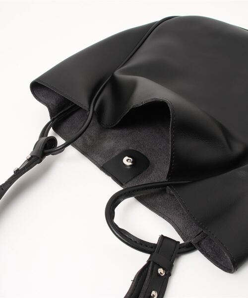 TABI PAL(タビパル)の「PUレザー トートバッグ(ショルダーバッグ・レディース・ブラック/ブラウン/アイボリー・FREE)」の6枚目の写真