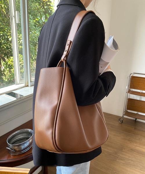 TABI PAL(タビパル)の「PUレザー トートバッグ(ショルダーバッグ・レディース・ブラック/ブラウン/アイボリー・FREE)」の20枚目の写真