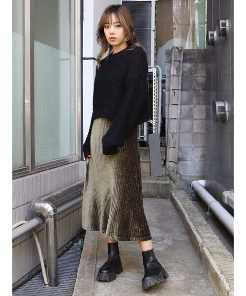 EVRIS（エヴリス）の「ヘリンボーンベロアワンピース（ワンピース・レディース・ブラック/オレンジ/カーキ・FREE）」の18枚目の写真