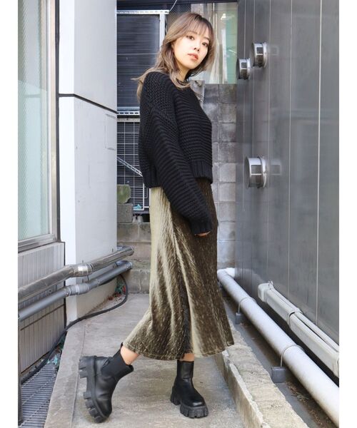 EVRIS（エヴリス）の「ヘリンボーンベロアワンピース（ワンピース・レディース・ブラック/オレンジ/カーキ・FREE）」の17枚目の写真