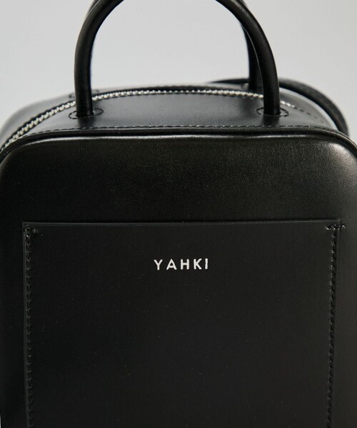 YHAKI ヤーキ　レザーショルダーバッグ ブラック YAHKI（ヤーキ）の「【YAHKI/ヤーキ】YH-443（ショルダーバッグ