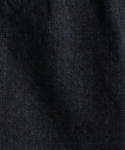 23989769_7