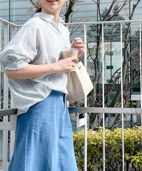 SHOO・LA・RUE(シューラルー)の「◆ドルマンスキッパーシャツ(シャツ/ブラウス・レディース・ブラック系2/ネイビー系2/ホワイト系その他2/イエロー系1/ベージュ系1/ダークグリーン系2・00)」の7枚目の写真