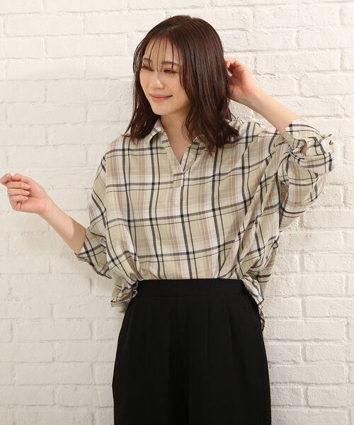 SHOO・LA・RUE(シューラルー)の「◆ドルマンスキッパーシャツ(シャツ/ブラウス・レディース・ブラック系2/ネイビー系2/ホワイト系その他2/イエロー系1/ベージュ系1/ダークグリーン系2・00)」の20枚目の写真
