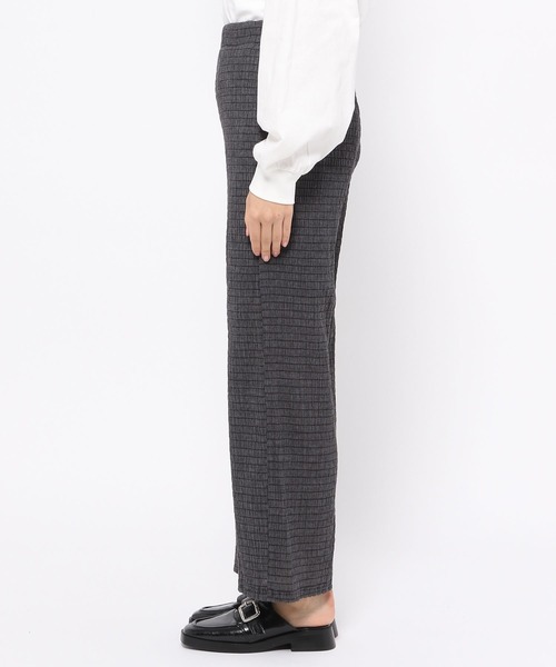 PAGEBOY(ページボーイ)の「シャーリングリラックスパンツ(その他パンツ・レディース・スカイブルー/ブラック/カーキ・FREE)」の12枚目の写真