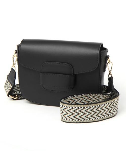 AULENTTI（オウレンティ）の「BARNYARDSTORM / AULENTTI