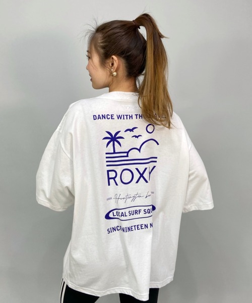 ROXY(ロキシー)の「ROXY/ロキシー ビッグシルエット/オーバーサイズ/バックプリントTシャツ RST222046(Tシャツ/カットソー・レディース・ホワイト/ブルー/パープル・M/L)」の2枚目の写真