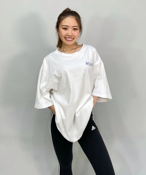 ROXY(ロキシー)の「ROXY/ロキシー ビッグシルエット/オーバーサイズ/バックプリントTシャツ RST222046(Tシャツ/カットソー・レディース・ホワイト/ブルー/パープル・M/L)」の8枚目の写真