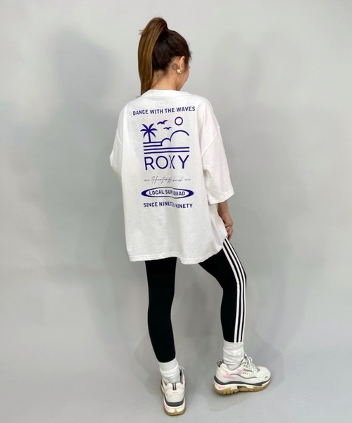 ROXY(ロキシー)の「ROXY/ロキシー ビッグシルエット/オーバーサイズ/バックプリントTシャツ RST222046(Tシャツ/カットソー・レディース・ホワイト/ブルー/パープル・M/L)」の11枚目の写真