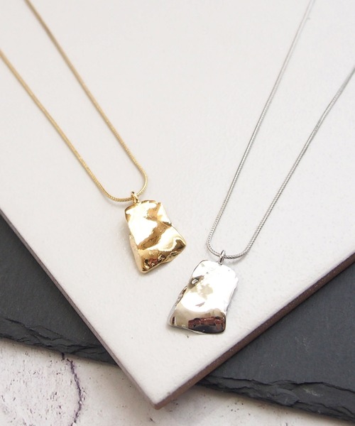 SALON(サロン)の「オリジナルニュアンスプレートネックレス(ネックレス・レディース・ゴールド/シルバー・FREE)」の5枚目の写真