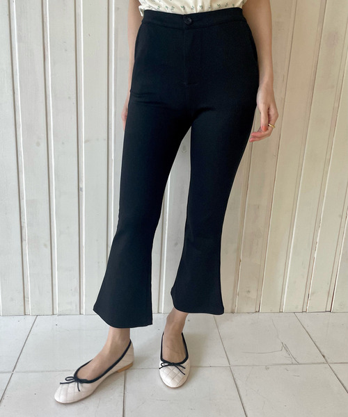 GIMME GIMME（ギミーギミー）の「【GIMME GIMME】Flare cropped pants gimw22s013（その他パンツ・レディース・ブラック・M/L/S）」の6枚目の写真