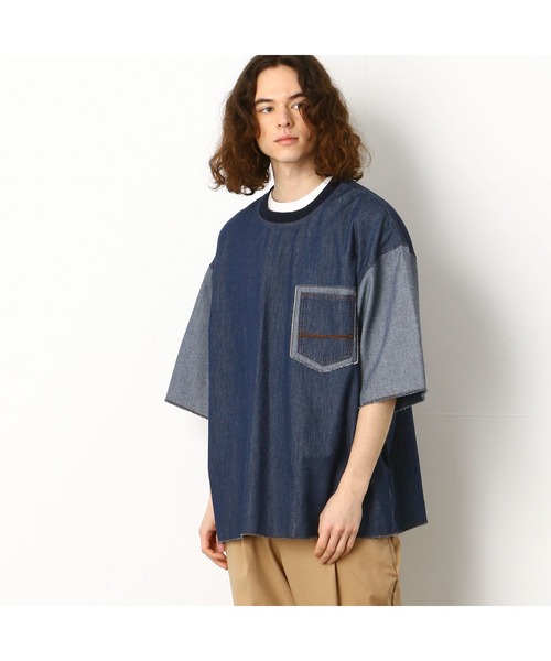 Purple&Yellow（パープルアンドイエロー）の「デニムプルオーバーシャツ（シャツ/ブラウス・メンズ・ライトインディゴブルー/ワンウォッシュ・LARGE/SMALL/MEDIUM）」の2枚目の写真